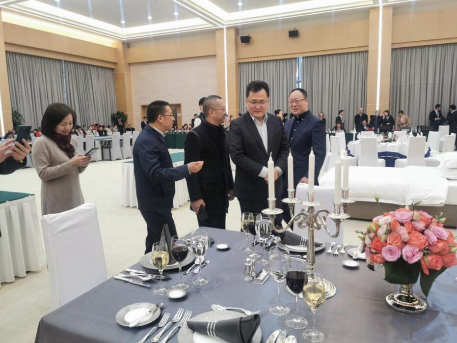 �Ĵ��ط������ù����޹�˾�����׽����η��ݷ������մ���