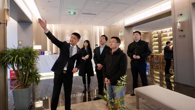 �ط������򵼵��бط��ùݹ�˾���½���ϵ���ù�