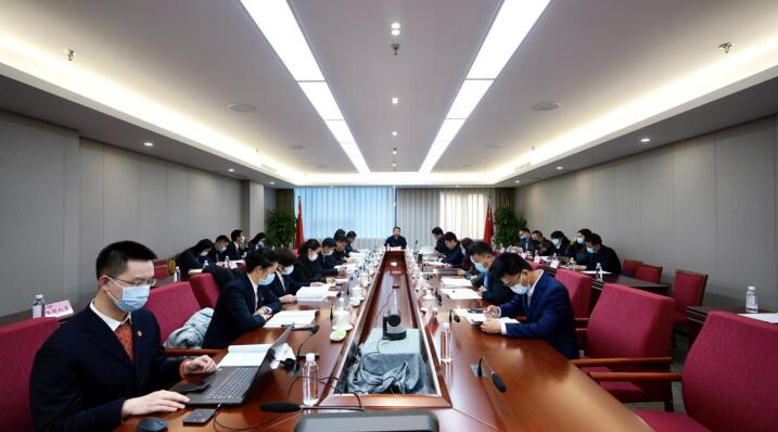 �ط����ŵ�һ�������ְ�����ߵ�һ������λ�Ա�������ʤ���ٿ�